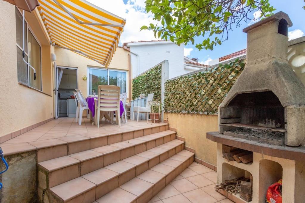 S46-Casa De Vacaciones Climatizada Con Piscina, En El Centro Junto Al Mar, Barbacoa Y Wiifi エンプリアブラバ エクステリア 写真