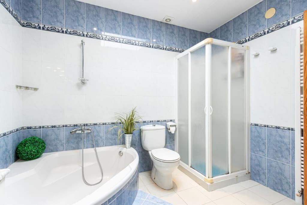 S46-Casa De Vacaciones Climatizada Con Piscina, En El Centro Junto Al Mar, Barbacoa Y Wiifi エンプリアブラバ エクステリア 写真