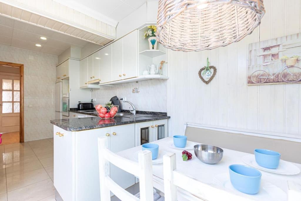 S46-Casa De Vacaciones Climatizada Con Piscina, En El Centro Junto Al Mar, Barbacoa Y Wiifi エンプリアブラバ エクステリア 写真
