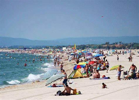 S46-Casa De Vacaciones Climatizada Con Piscina, En El Centro Junto Al Mar, Barbacoa Y Wiifi エンプリアブラバ エクステリア 写真